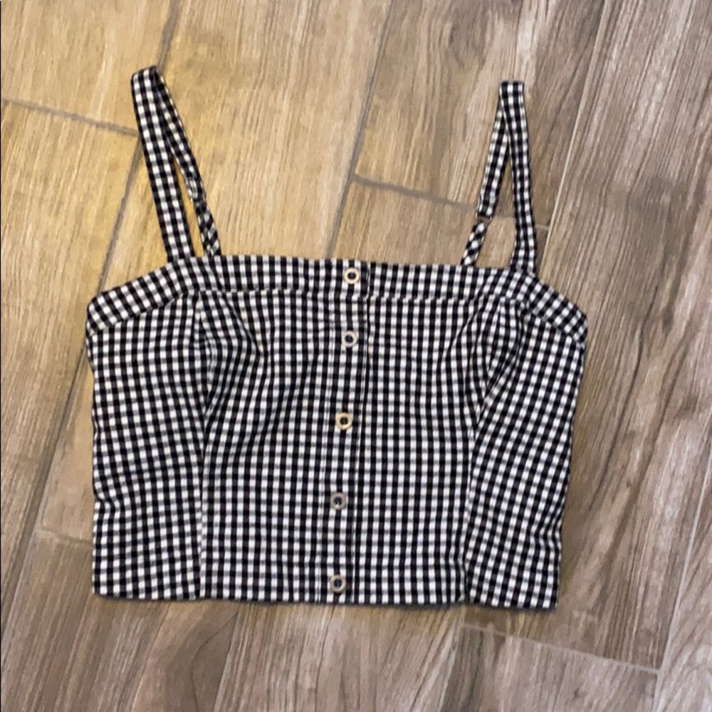 checkered crop top